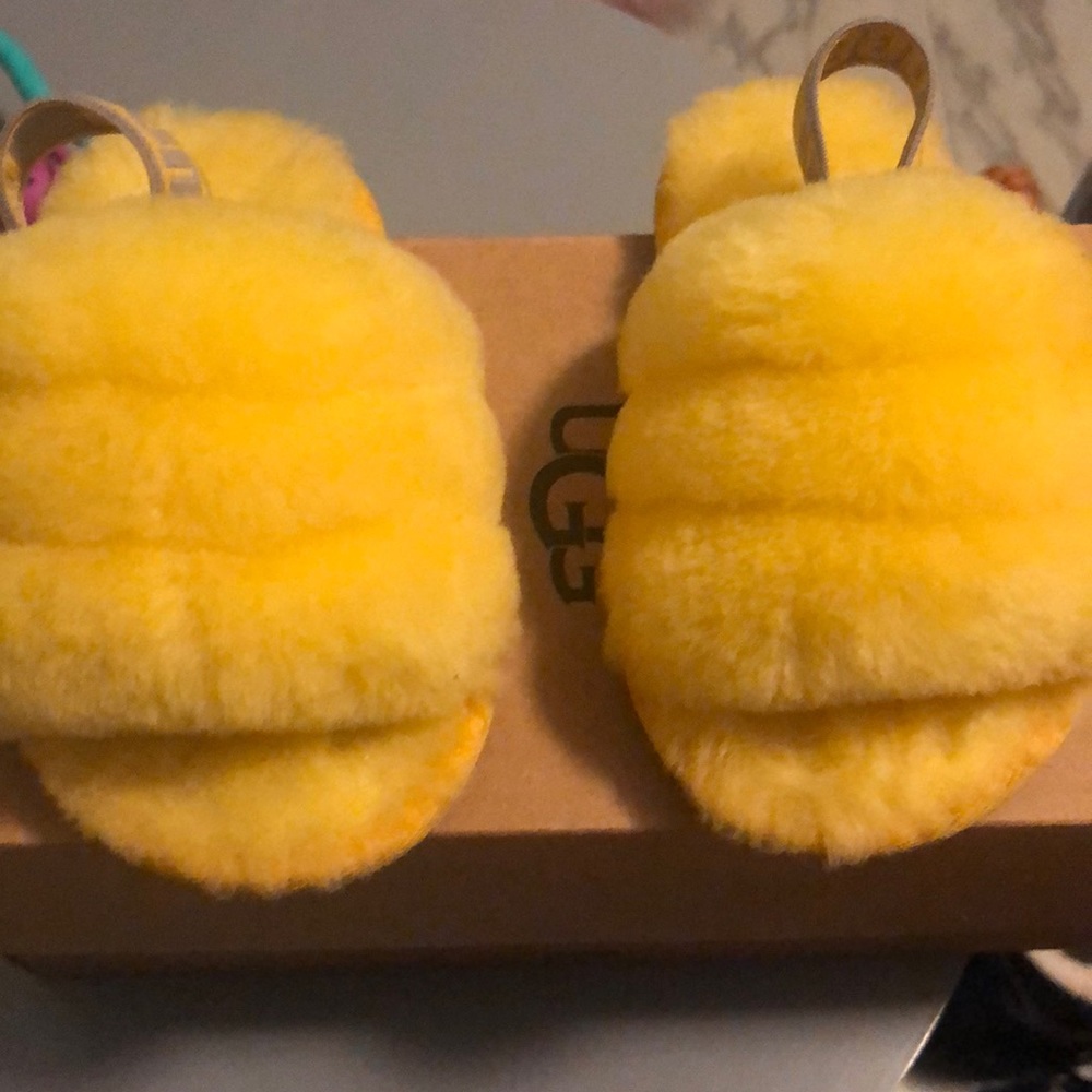 Toddler ugg slippers